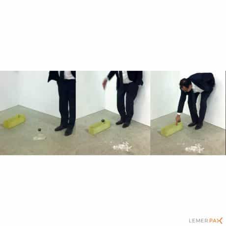 Lead glass slabs for radiation protection: impact resistance test