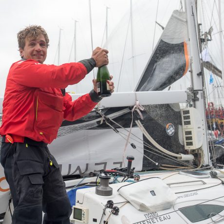 Pierre Le Boucher (Ardian) 1er bizuth de la 4eme etape de la Solitaire Urgo Le Figaro 2017 entre Concarneau et Dieppe - le 23/06/2017