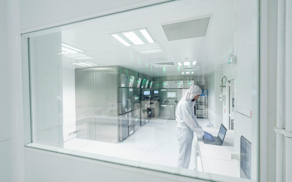 Immersion in the new radiopharmacy of the GIP Cyceron